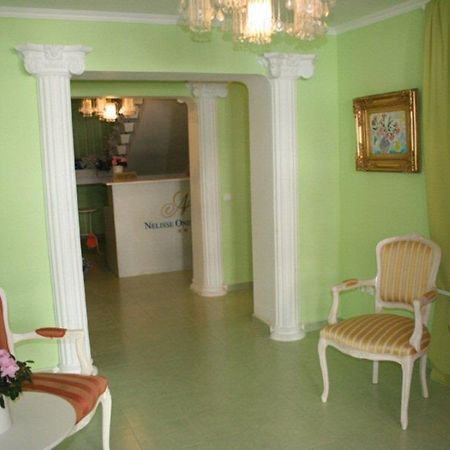 Hotel Nelisse Bükreş İç mekan fotoğraf