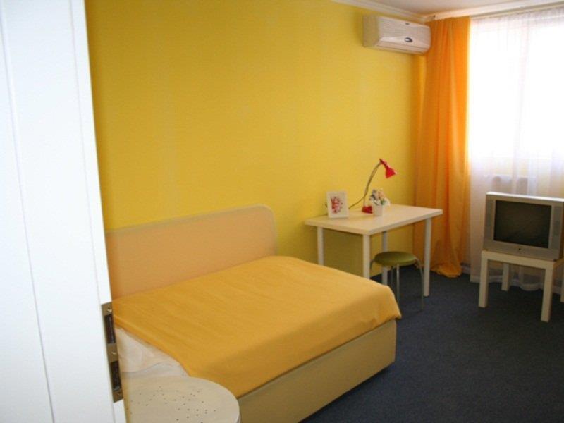 Hotel Nelisse Bükreş Oda fotoğraf