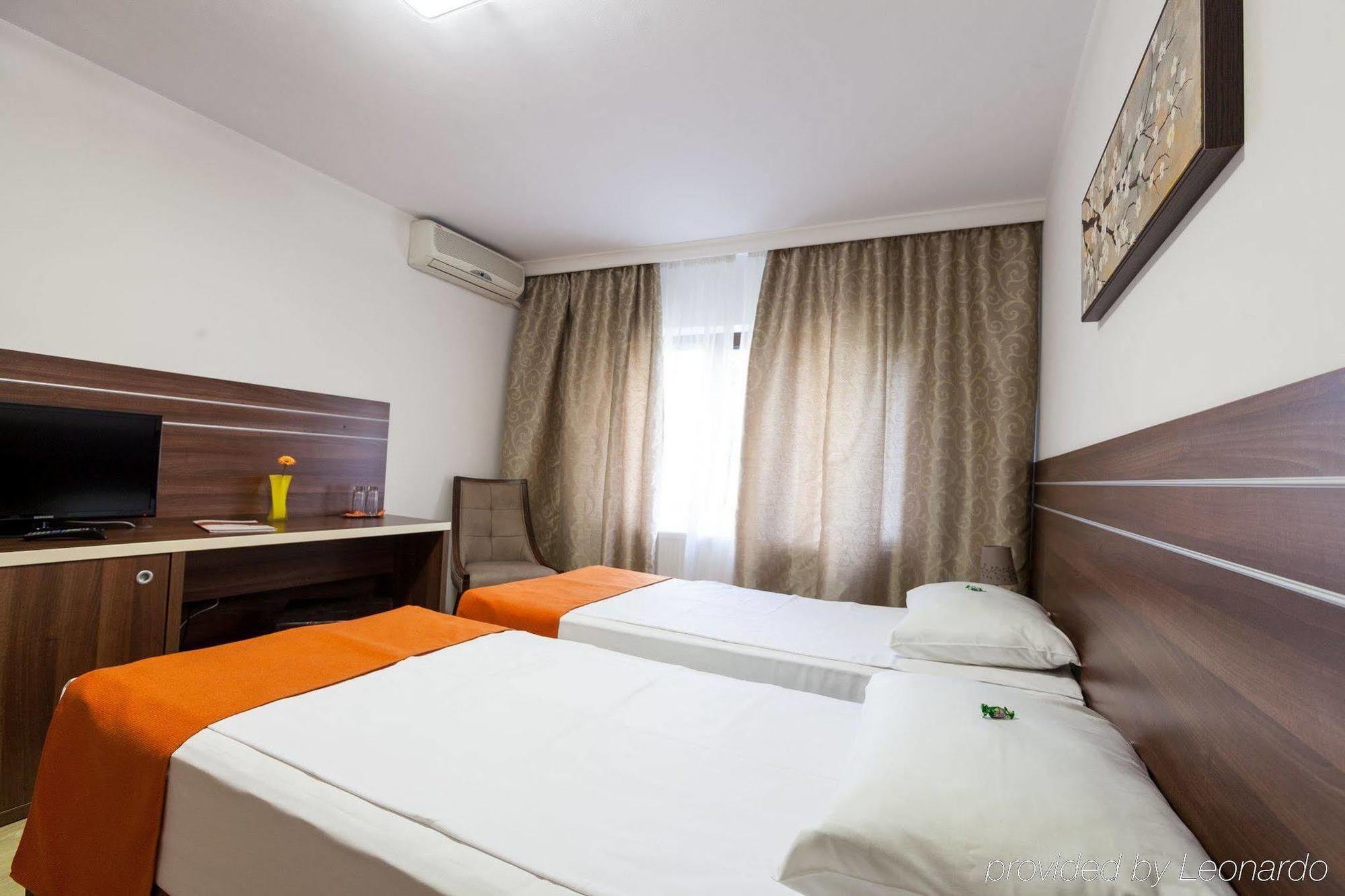 Hotel Nelisse Bükreş Dış mekan fotoğraf